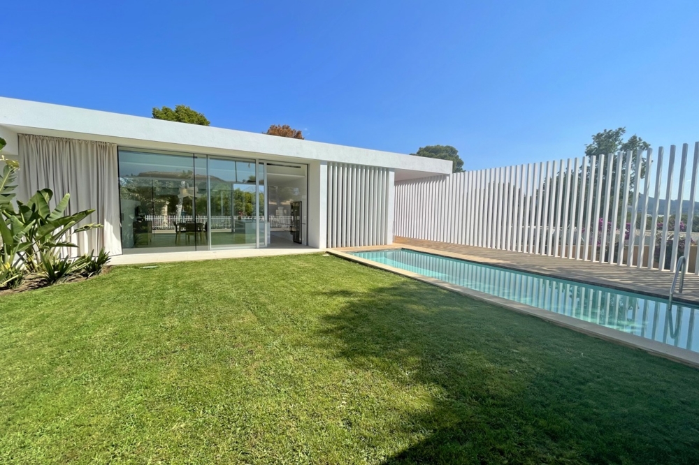 Santa Ponsa: Impressive modern villa for first occupancy