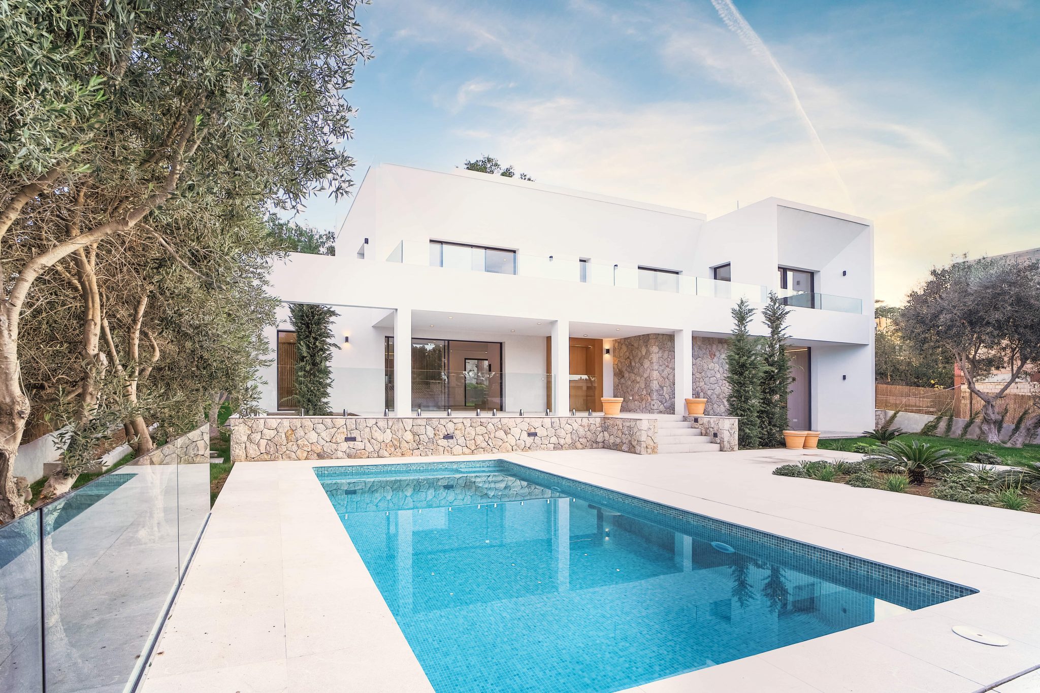 Santa Ponsa: Outstanding villa with pool