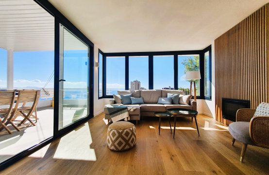 Cas Catalá: Modernes Penthouse mit fantastischem Meerblick